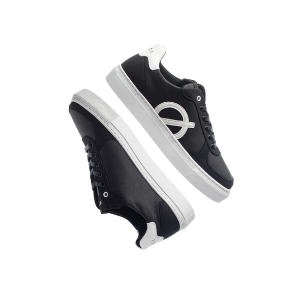 LØCI Classic Sneaker - Black/White/White - Picture 6 of 8